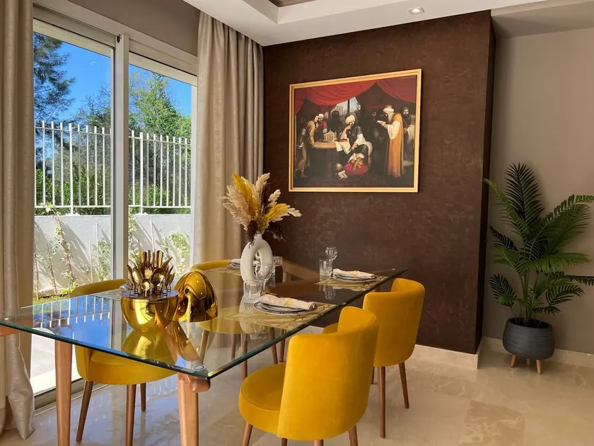 Casa Andalucía:Spacious 260sqm with Private Garden - Image 1