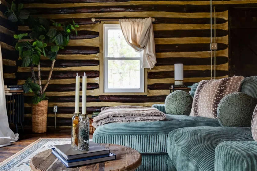 Parkside Log Cabin - Image 1