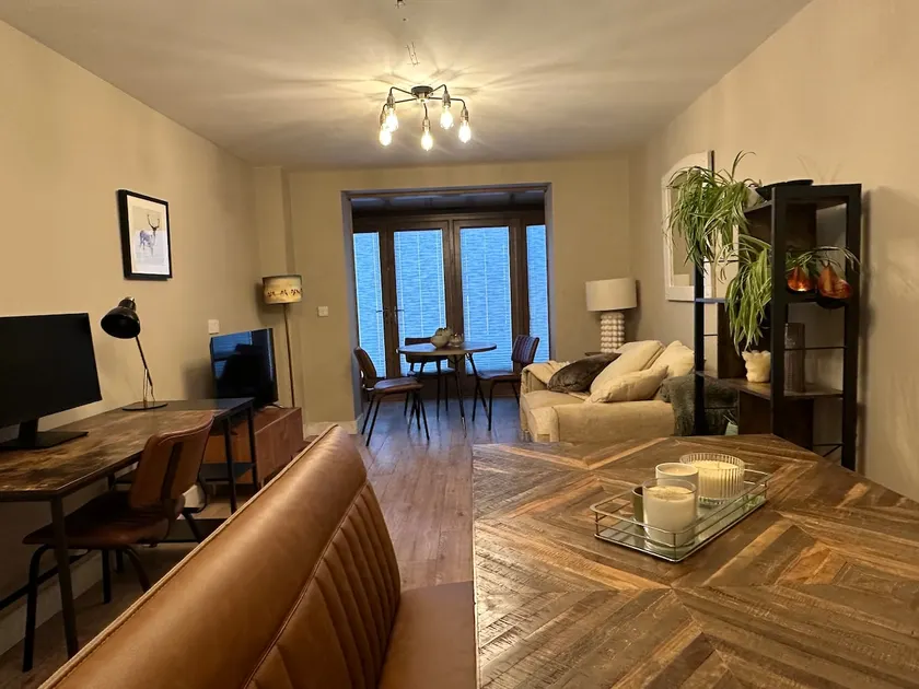 Chocolate Quarter Townhouse - Image 1