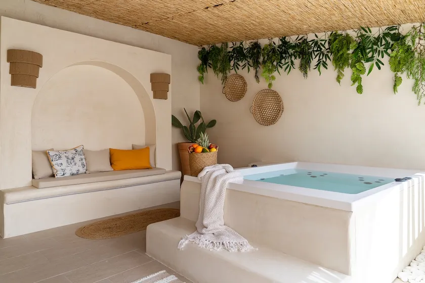 UtopiacityNest 3 Rooftop- Private Jacuzzi - Image 1