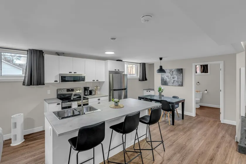 Carlington 2 Bedroom, West End - Image 1