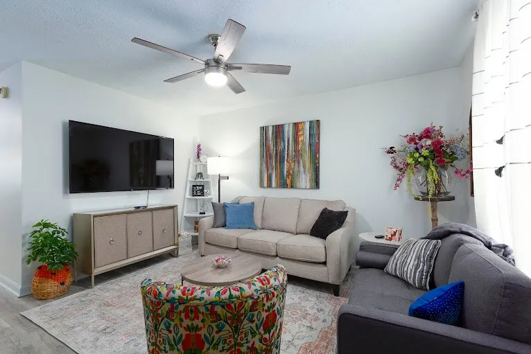 MTSU Guest House - Image 1