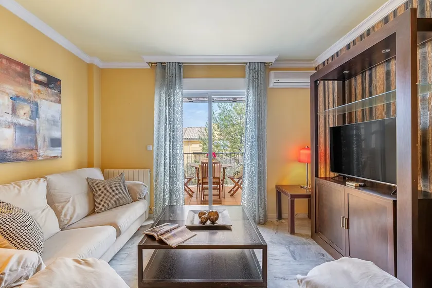 Magnificent apartment in the Albaicín and Sacromonte Parking - Image 1