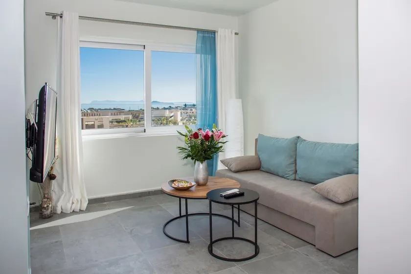 Brand New Sea View Apartment Close to the beach - Image 1