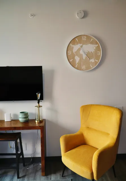 Our best 13th View (300 mbps and parking) - Image 1