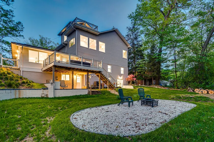 DMV 4BR Luxury LakeHouse - GameRoom Firepit - Image 1