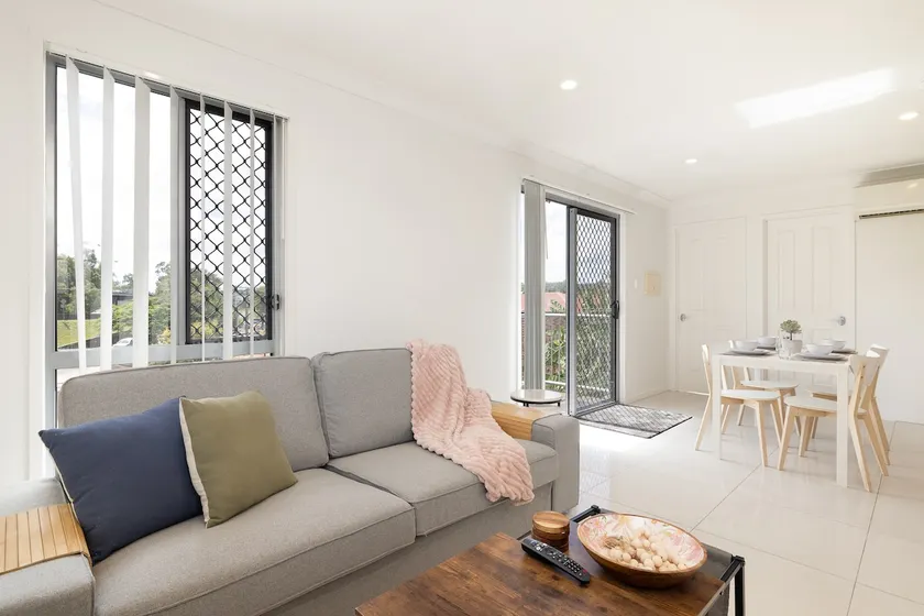 Modern Rocklea 2BR | AC & Kitchen | 316D2 - Image 1