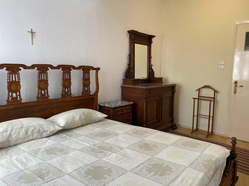 Business and Leisure - Image 1
