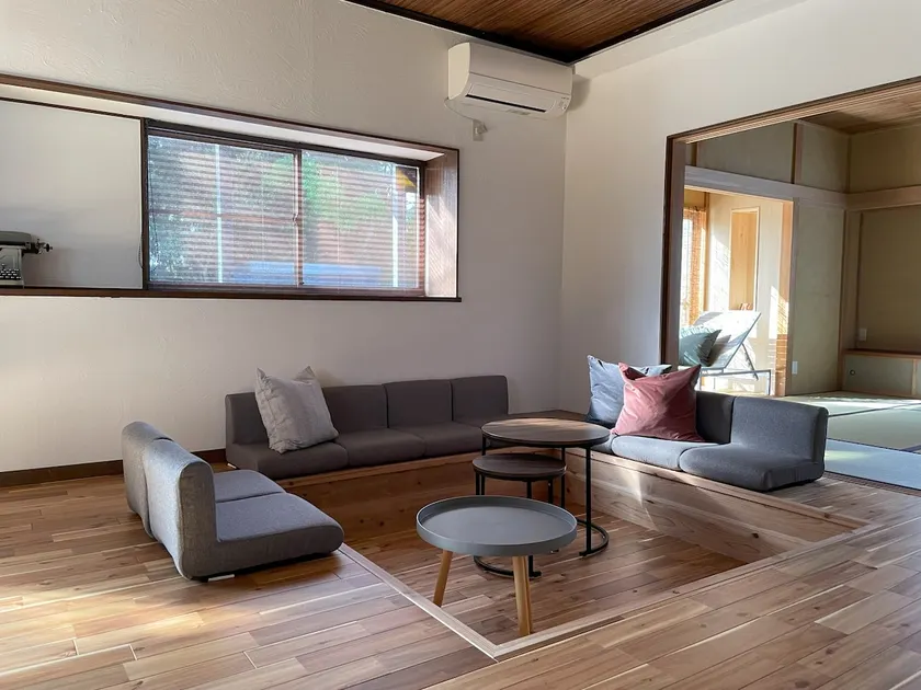 A cozy, natural, and chic house with free BBQ and parking for 4 cars / ACACIAHOUSE - Image 1