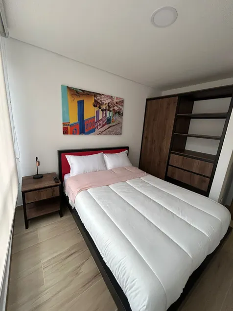 Batan Suite 202 - Image 1