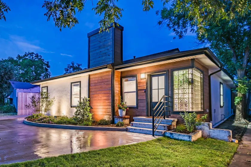 Takeley House 3 kings, 3 bath by ACU, up to 8 ppl - Image 1
