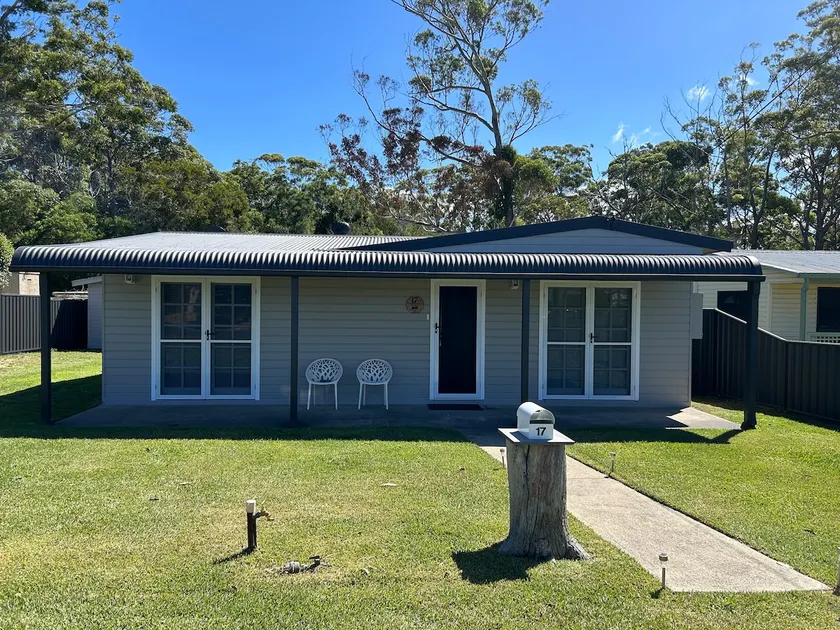 Elanora - home by the sea in Sussex Inlet - Image 1