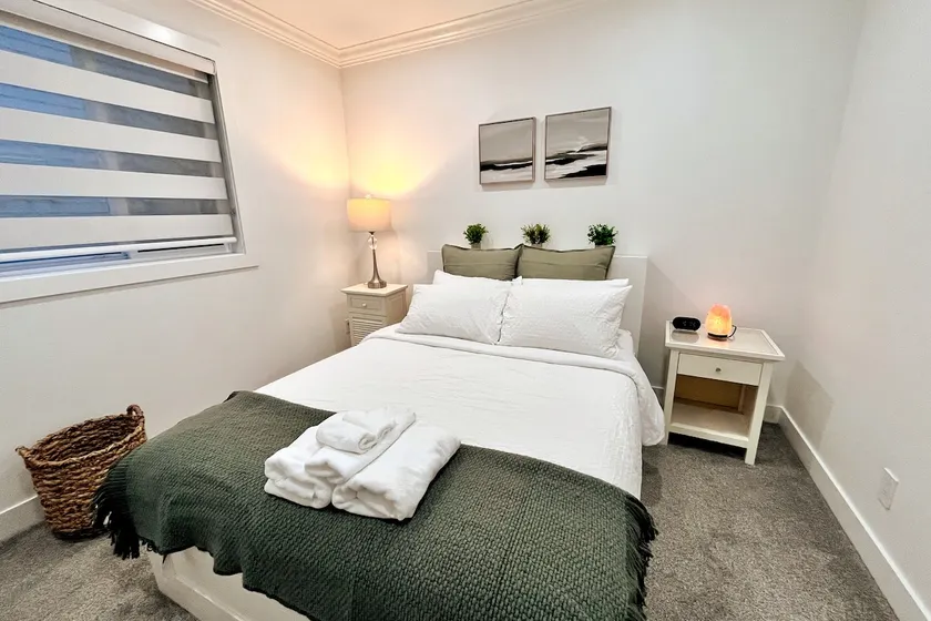Cozy Guest Suite in New West – Quiet & Private - Image 1