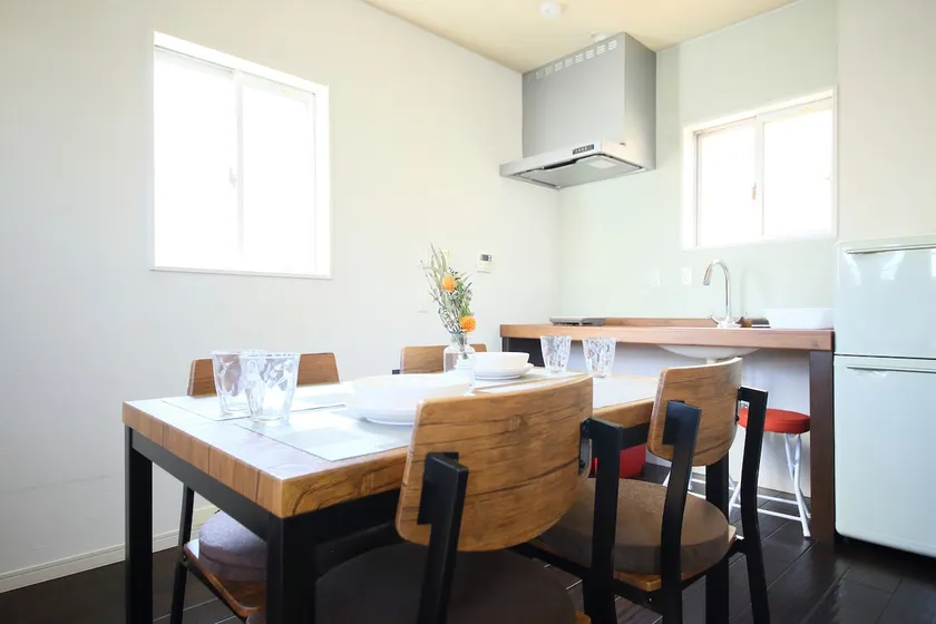 20-minute drive to Kansai Airport/Free parking available/Up to 6 people/Private house - Image 1