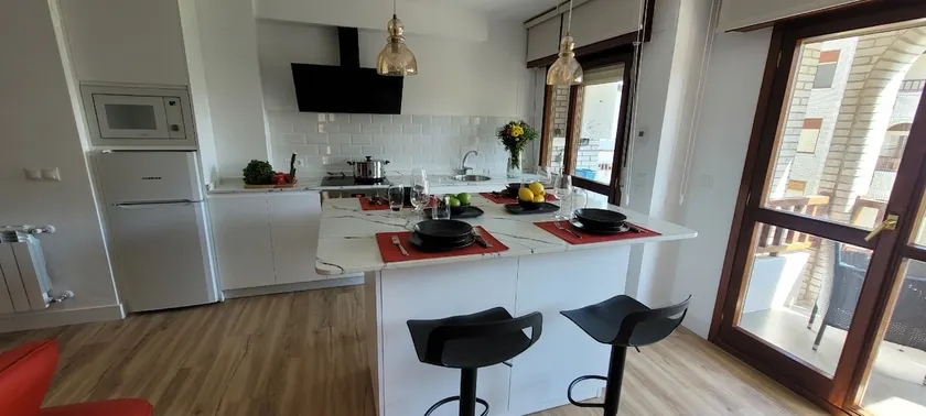Salceda Apartment - Image 1