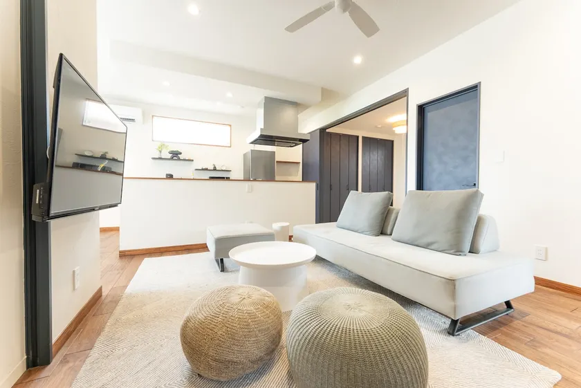 Spacious 100-square-meter bungalow for rent. Comfortable villa with soft water, built 2 years ago, and a terrace with a BBQ. - Image 1