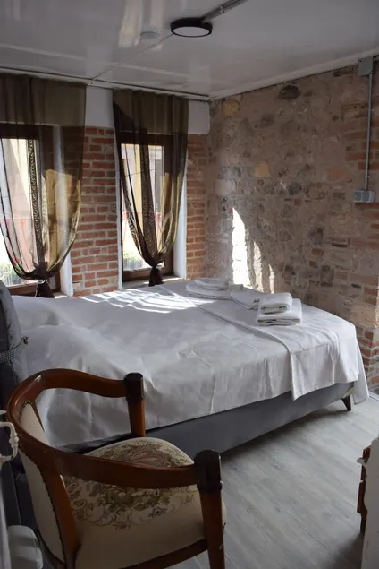 Luxury Greek house in the center of Ayvalık - Image 1