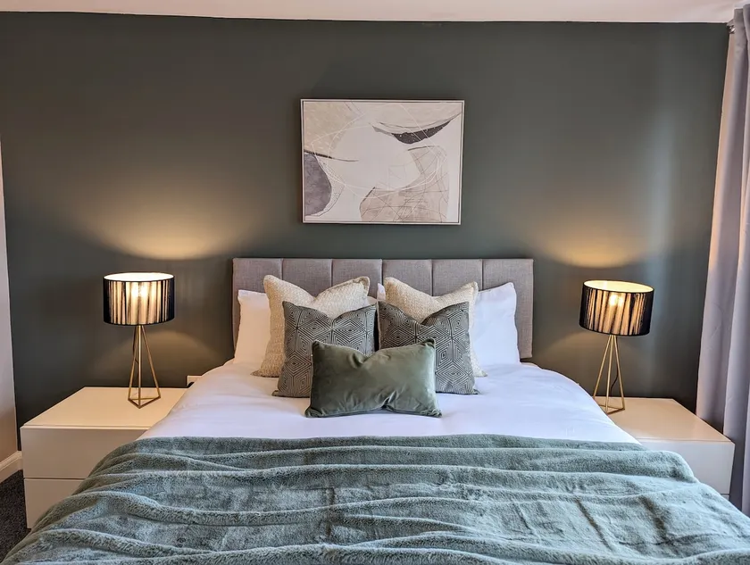 40 Handley's Elite Apartment - Image 1