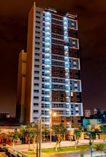 Urban oasis for your stay - Image 1