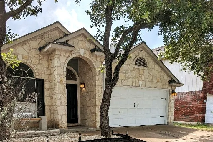 Family & Group ReTREAT-3BR/2BA-Fast Internet-Comfy - Image 1