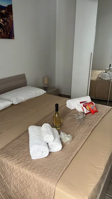 Taormina beach apartament - Image 1