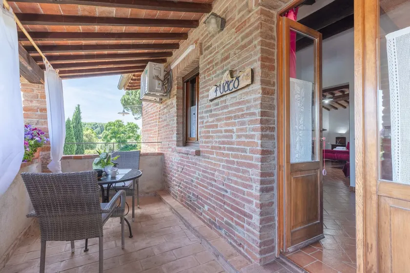 [Capolinea Holidays] ”Fuoco” | Lake Trasimeno - Image 1