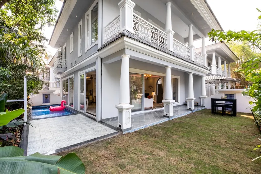 Tropical Oasis 4BR·Pvt Pool & Garden·4km Calangute - Image 1