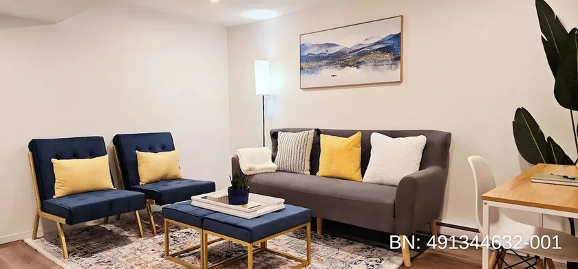 3 Bedroom Walk to UofA Hospital - Image 1