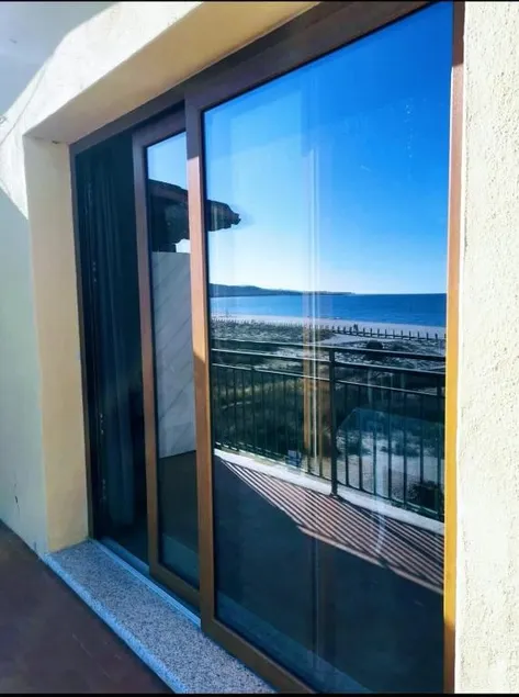 The beach house - Image 1