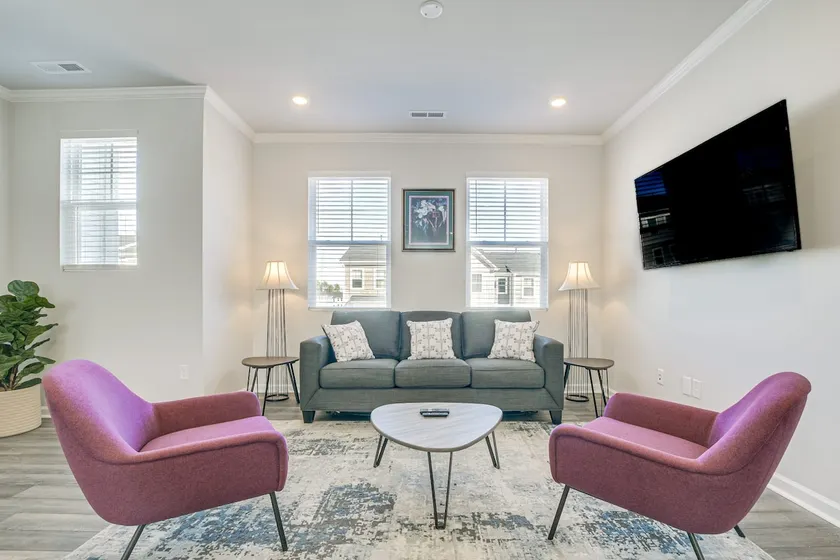 Beautiful Townhome in Raleigh, North Carolina, USA - Image 1