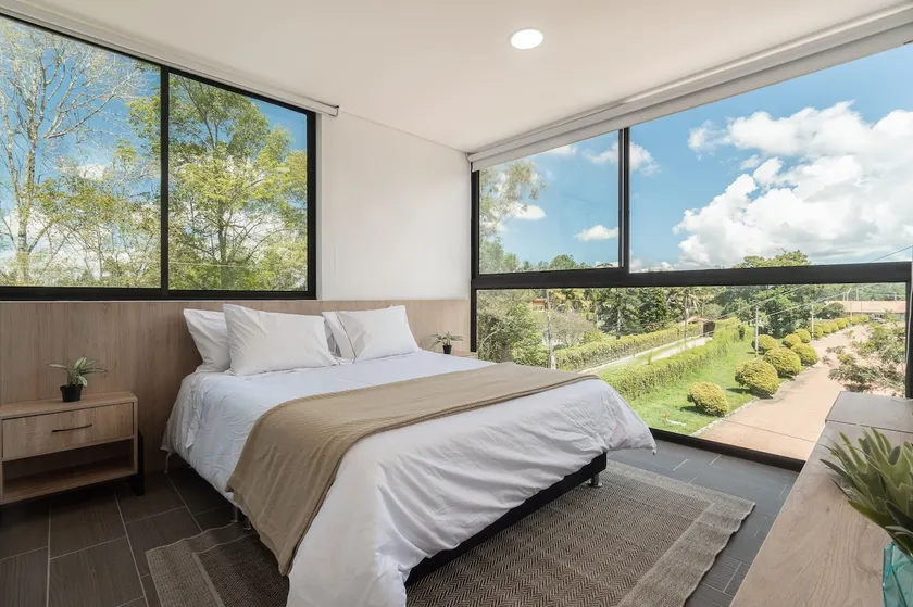 Prime Location: Apartment Near Airport JMC 301-A - Image 1