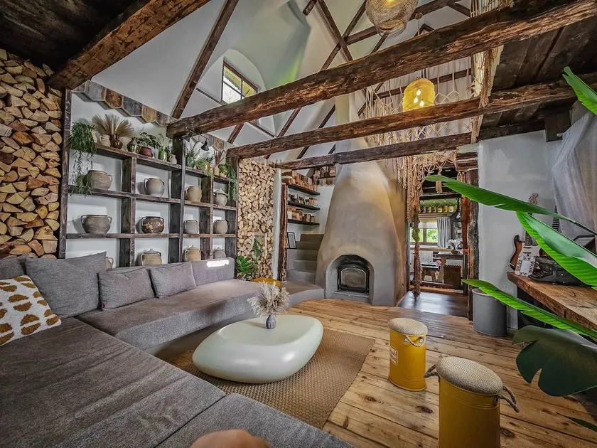 Panoramic Nook - Image 1