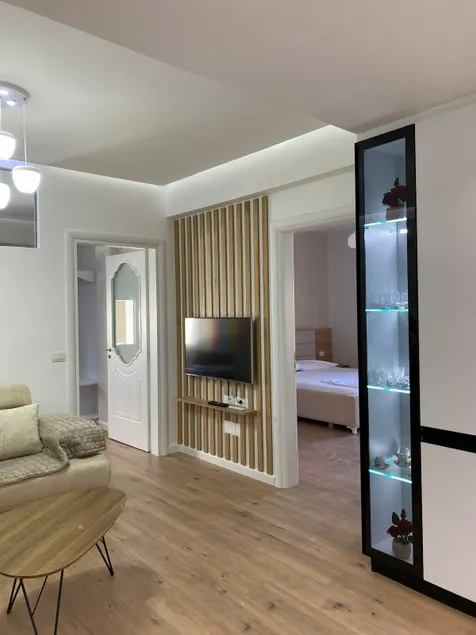 Apartment on the waterfront - Image 1