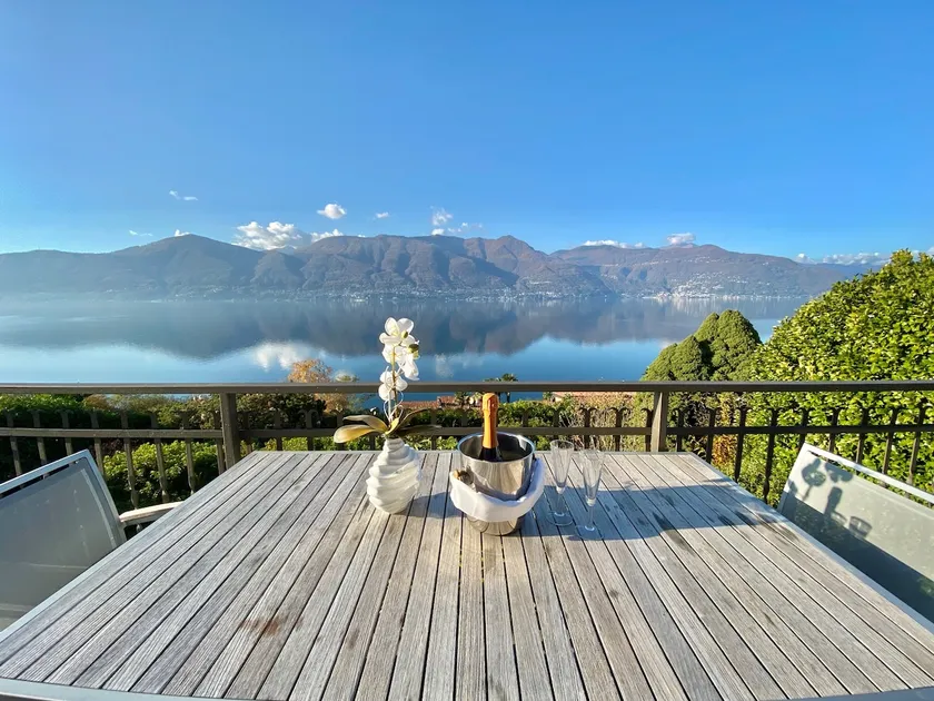 Lakeside Residences – Villa Montesole Lake View - Image 1