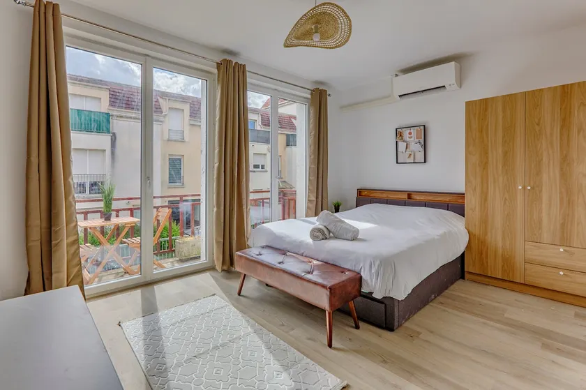 Close to Paris: comfort and practicality guaranteed - Image 1