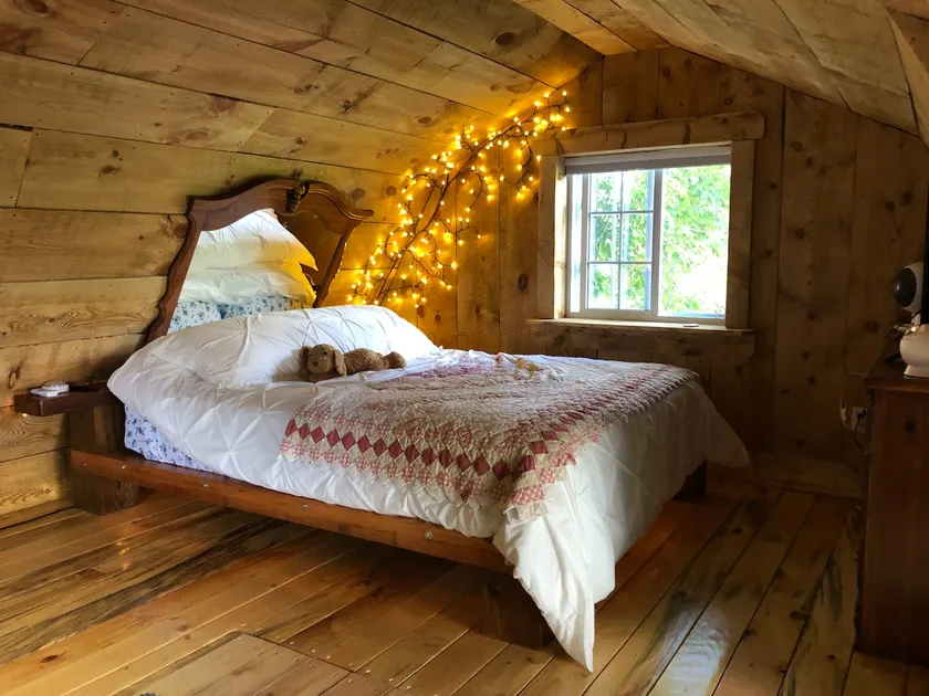 Romantic Cabin For Two Or A Multi Family Stay - Image 1
