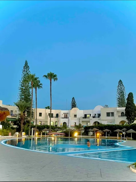 bungalow by the sea, Marina kantaoui With Wifi - Image 1