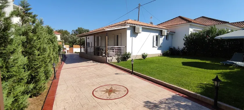 VILLA YAKINTHI pour des vacances mémorables - Image 1