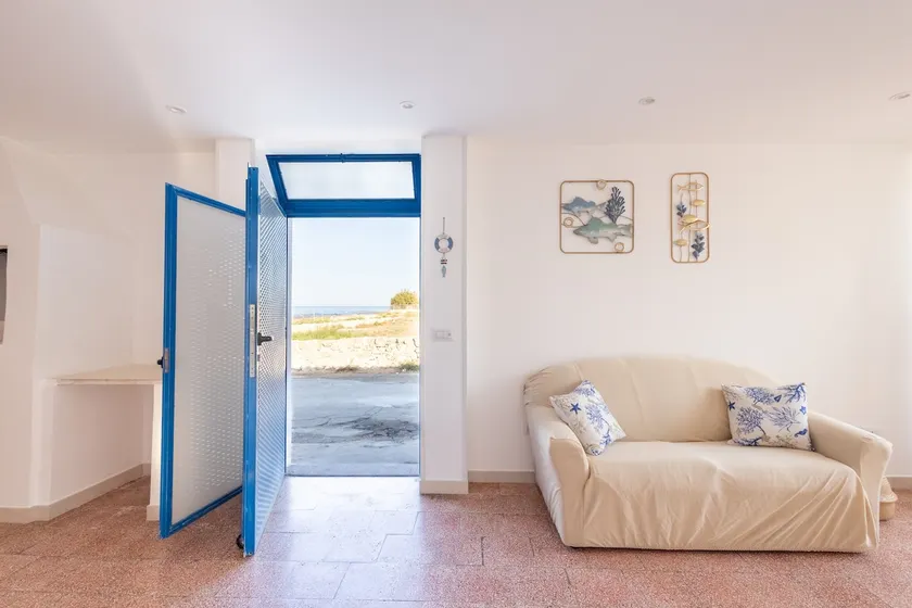 Aulona Tourist Apartment - Image 1