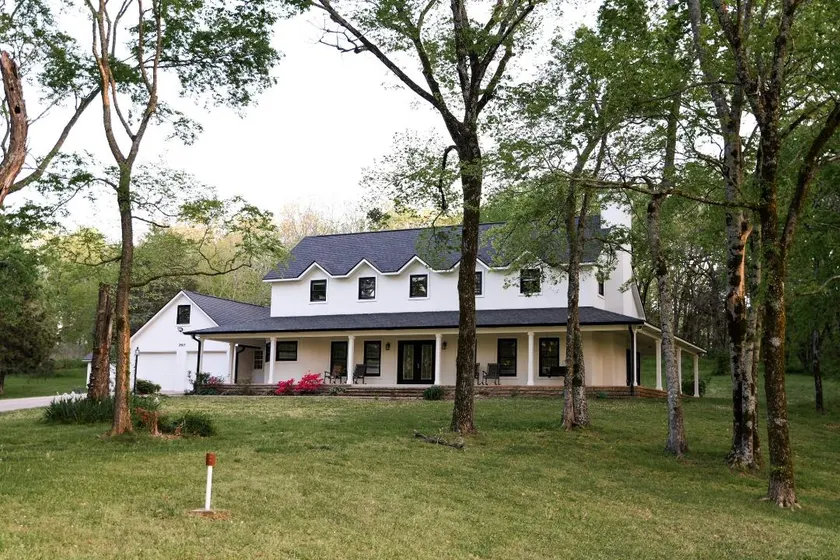 Riverhouse at Riverbluff Farms - Image 1