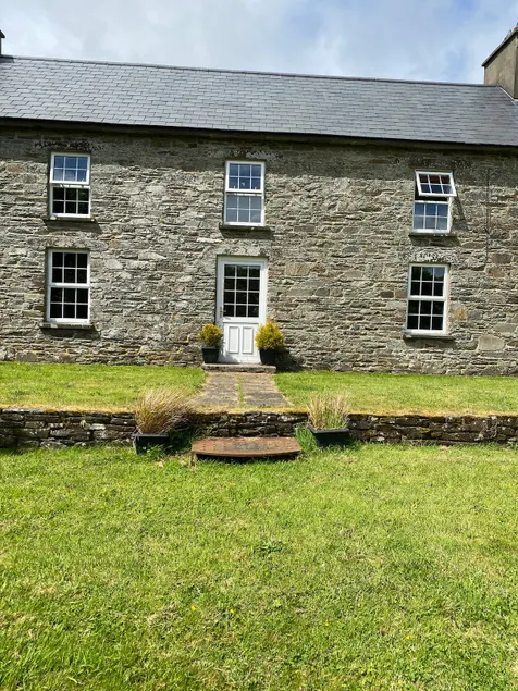 Rustic Country Escape - Image 1