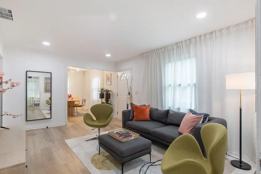 Modern bungalow retreat near Ft. Benning - Image 1