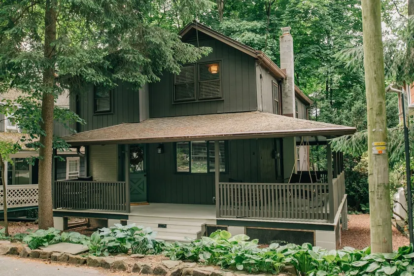 The Country Cottage - Image 1