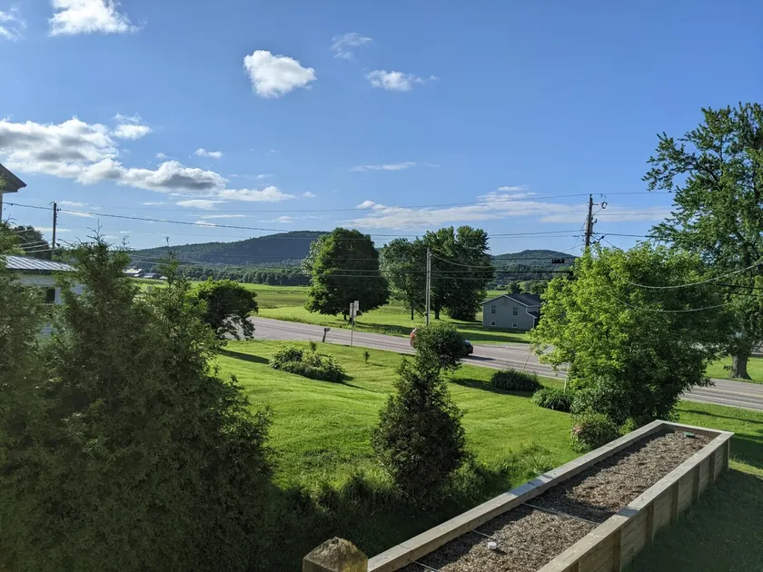1 bedroom apartment with view - Image 1