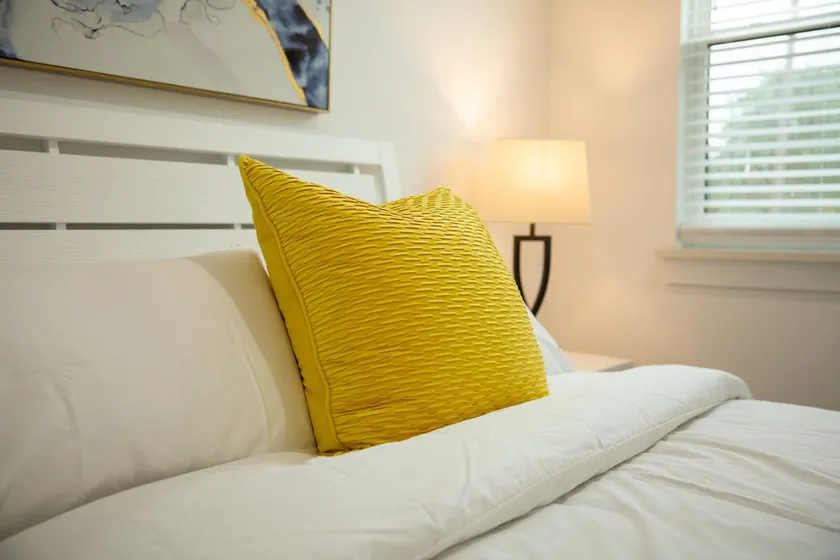 Dentonite Guesthouse - Image 1