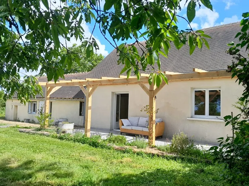 Charming cottage between the vineyards and the Loir Valley - Image 1