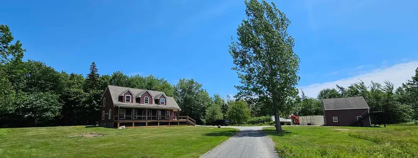 Spacious Private Home - Image 1
