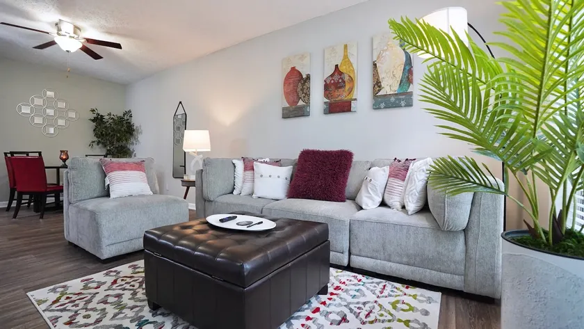 Cozy Comfort of Midtown Atlanta /2 bedroom /2 bath - Image 1