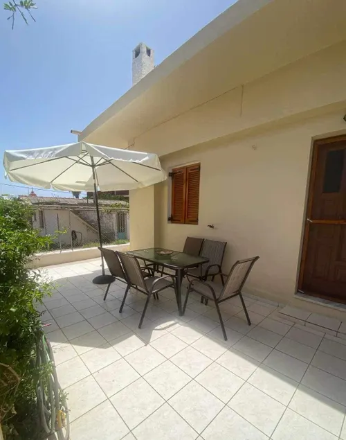 nanaMaro'shouse 500m from beach - Image 1