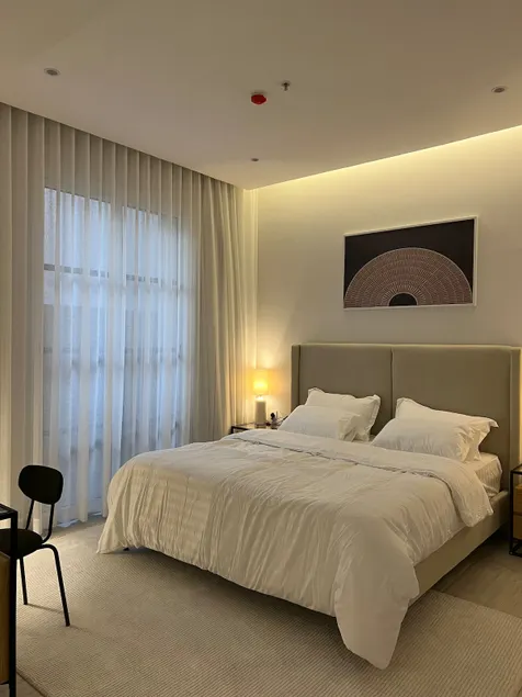 Luxury 3-room aparthotel in Al Majidiya complex - Image 1